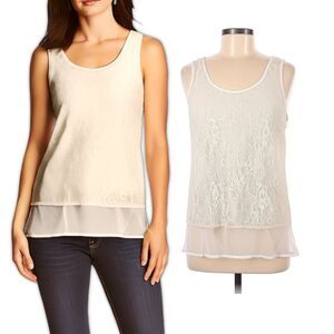 NWT Gold Hawk Sleeveless Lace Silk Blouse in French Vanilla
